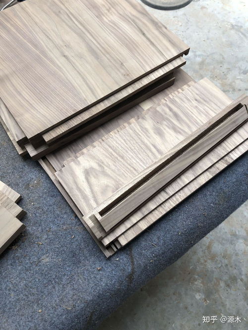 原木家具工廠 定制環(huán)保健康，家具膠嚴格把關